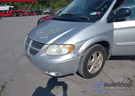 2005 Dodge Grand Caravan Sxt z USA, uszkodzony, nr VIN 2D4GP44L85R411331